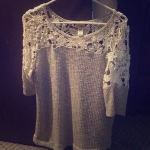 Beautiful crochet sweater/blouse